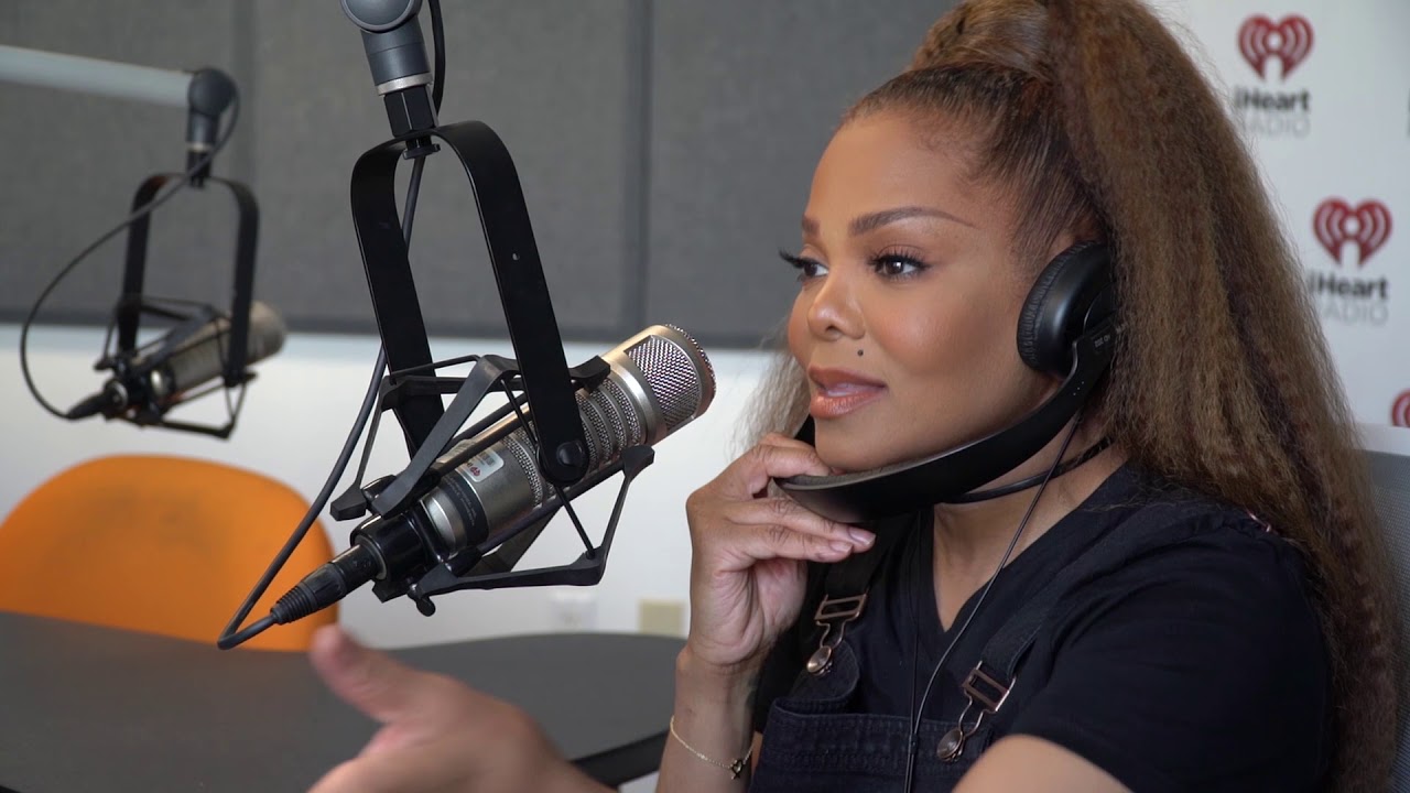 Janet Jackson Reacts To JoJo's Story About Meeting Michael Jackson