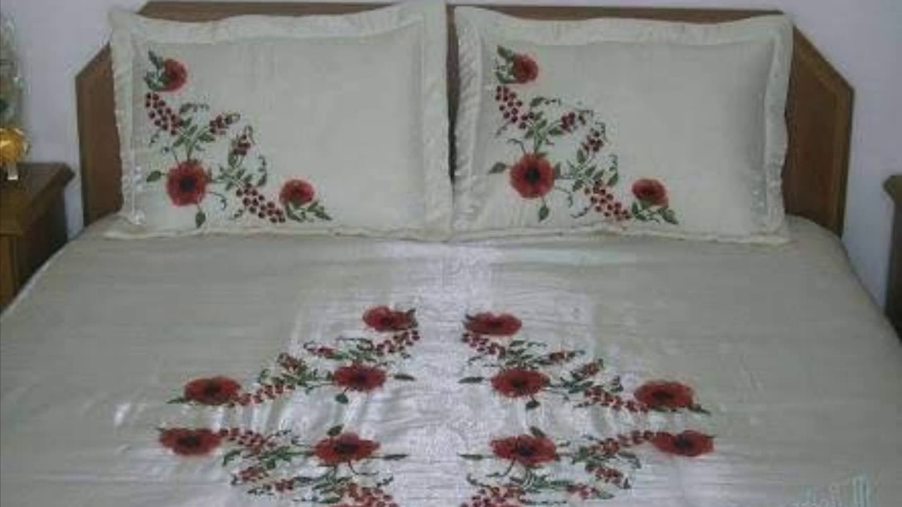 Drap en broderie florale
