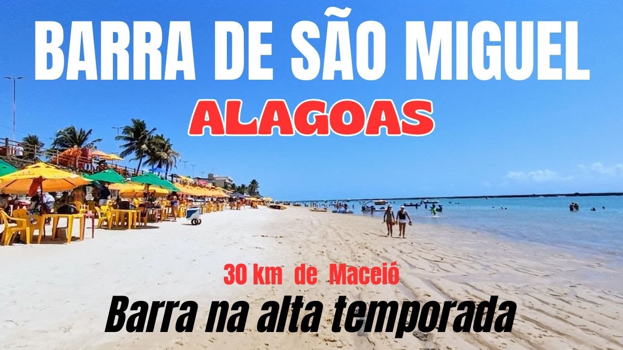 Praia da Barra de São Miguel em Alagoas, na alta temporada, 30 km de Maceió/AL.
