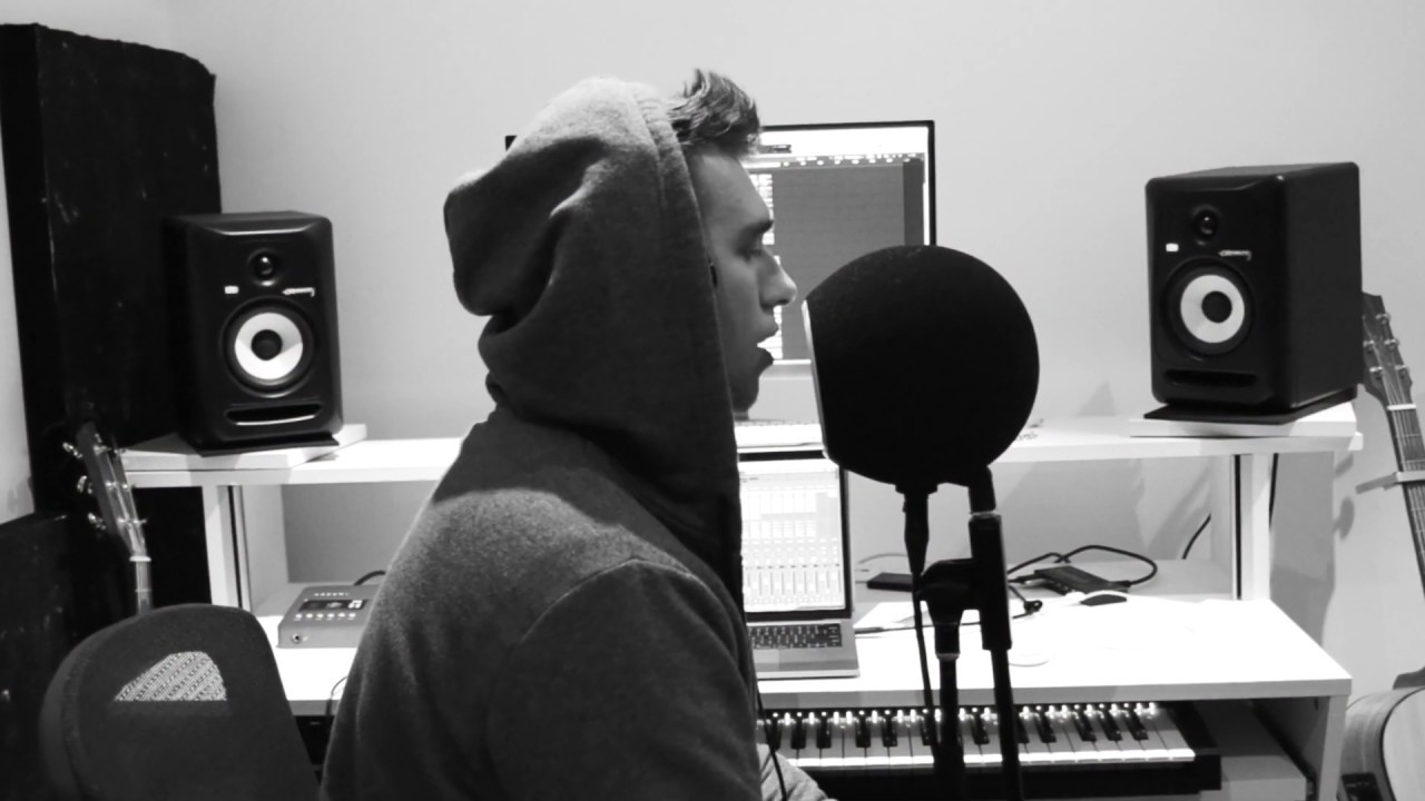 i'm so tired - Lauv & Troye Sivan (Cover) | Corey Holland