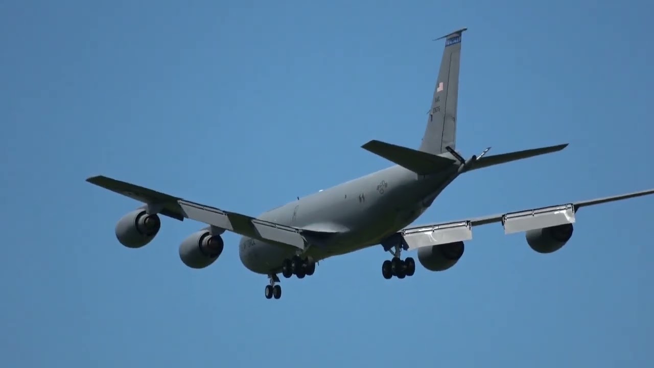 三沢基地 KC-135R Stratotanker