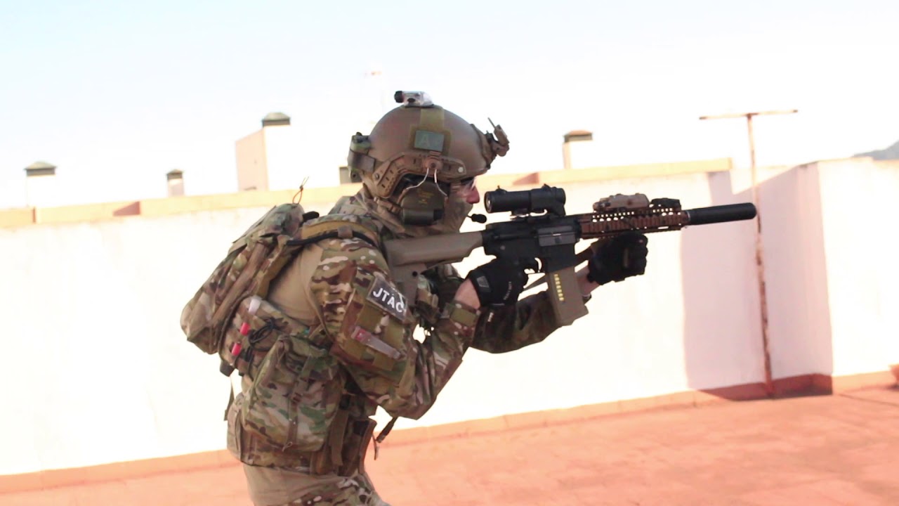 Training a little with the new Polarstar/Crye stuff