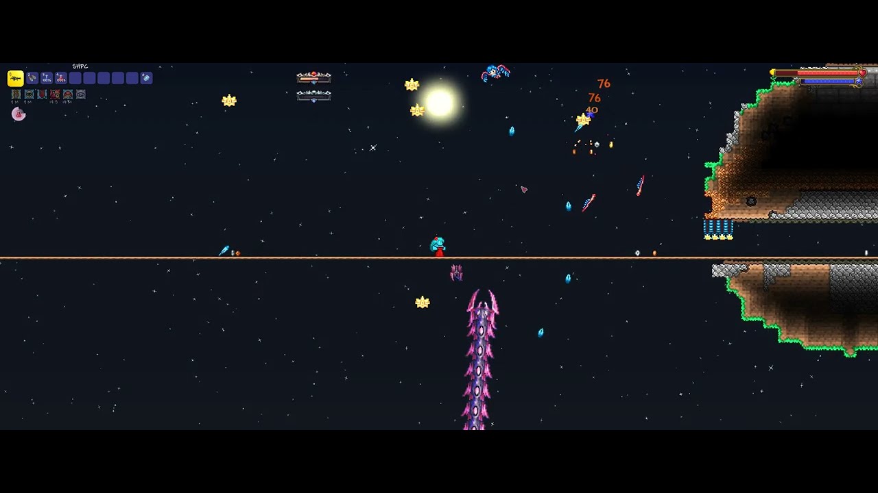 Terraria Calamity Infernum, Storm weaver kills harpyie in hardmode -___-