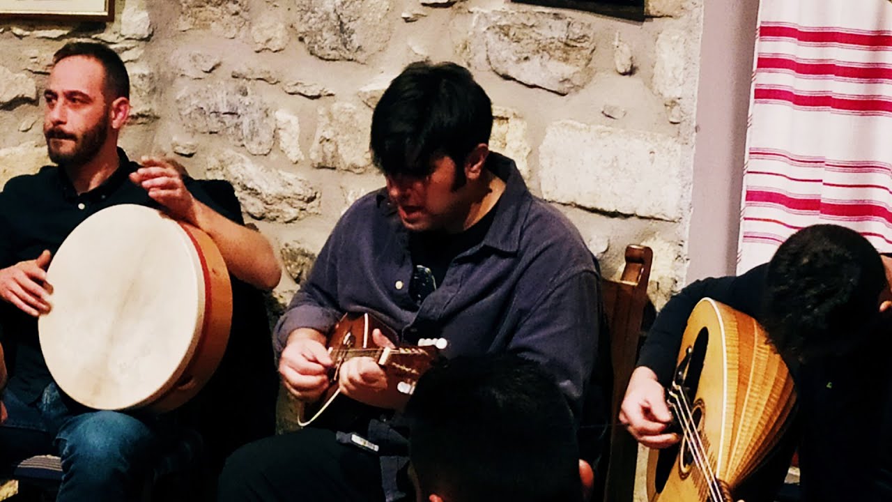Η ΚΡΗΤΗ ΤΩΝ ΟΝΕΙΡΩΝ - ΣΥΡΤΑ - ΜΙΧ. ΚΟΝΤΑΞΑΚΗΣ - Γ. ΨΑΡΑΚΗΣ - Χ. ΜΠΑΚΑΣ