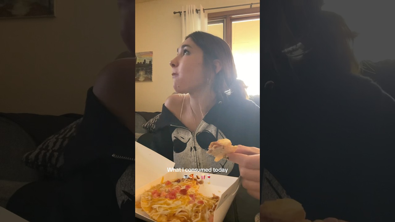 what I eat in a day (rough day lol)