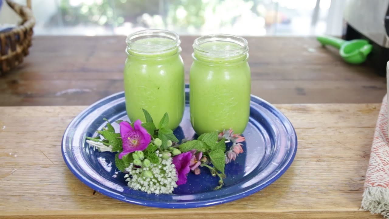 SLIM DOWN WITH THIS SMOOTHIE! Ft. Chef Marcela