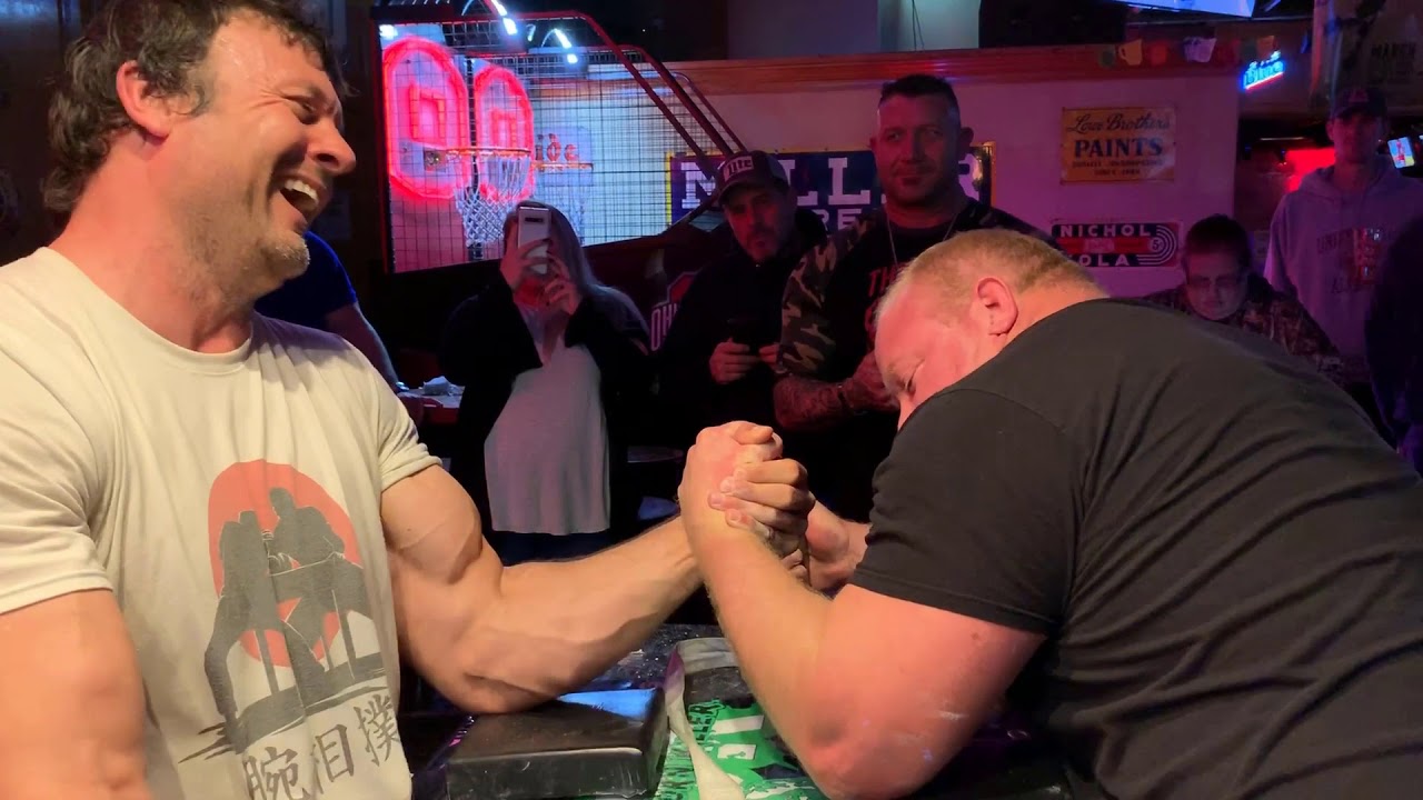 Devon Larratt VS POWER LIFTER - Arm wrestling at 