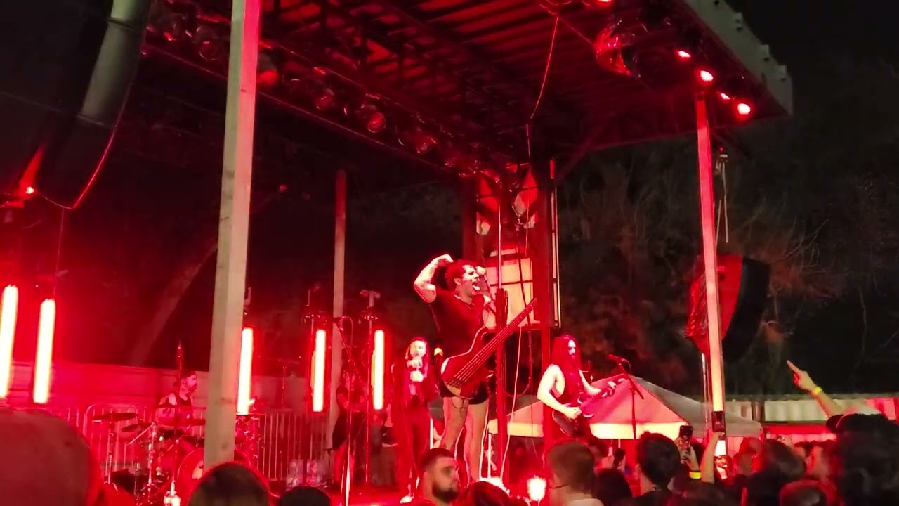 Currents - So Alone (live)