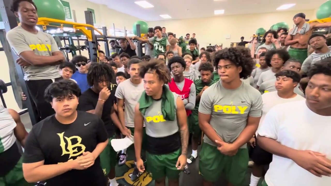 Long Beach poly football 2025