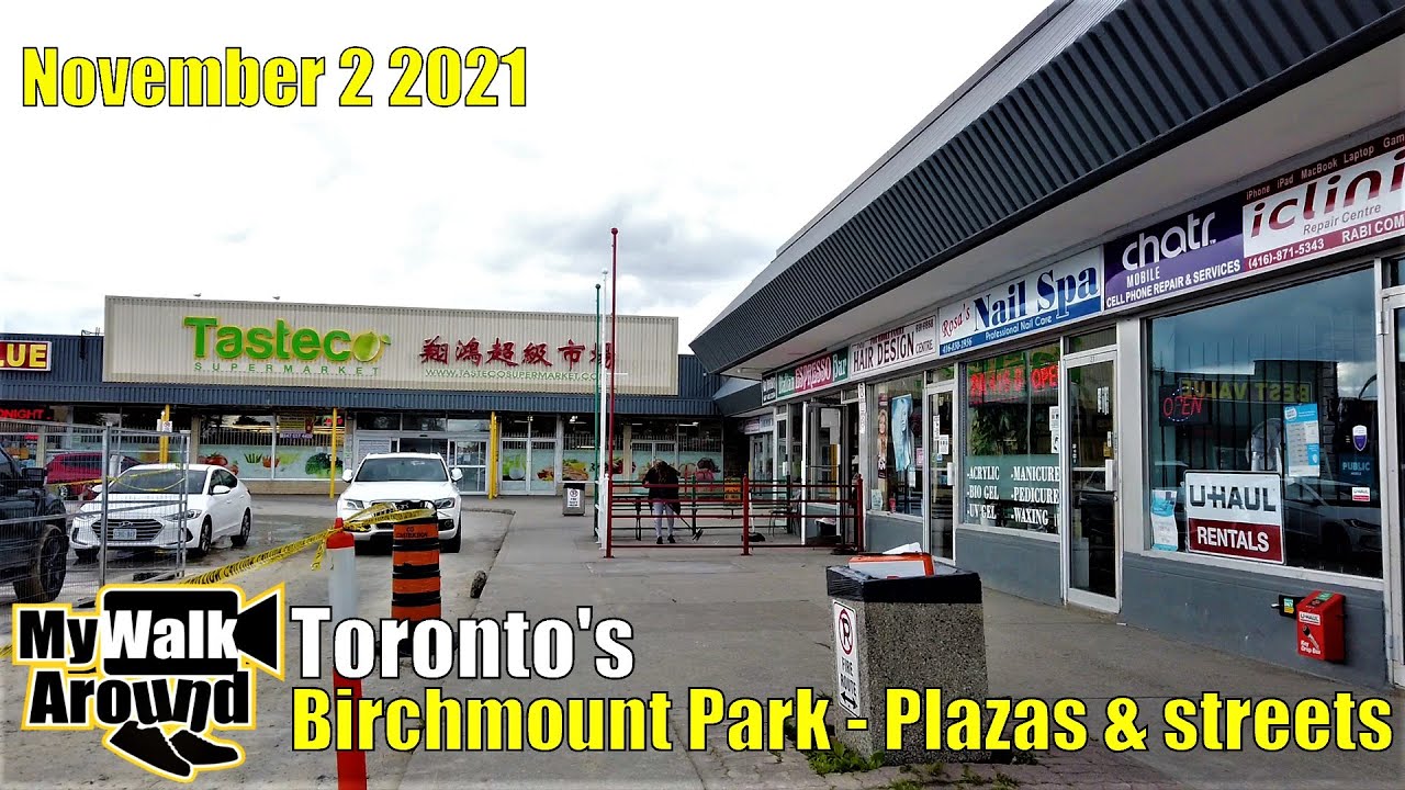 Toronto east end neighbourhood - Scarborough's Birchmount Park Plazas and homes