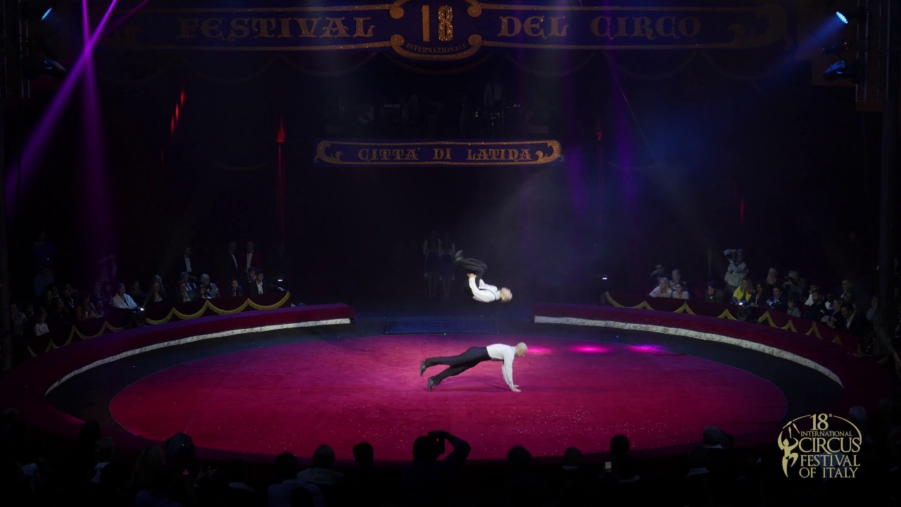 DUO FLASH (Ukraine, Acrobatic skills) - 18th Int. Circus Festival of Italy (2016)