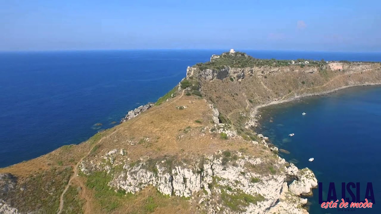 La ISLA está de moda - Città Di Milazzo (ME)