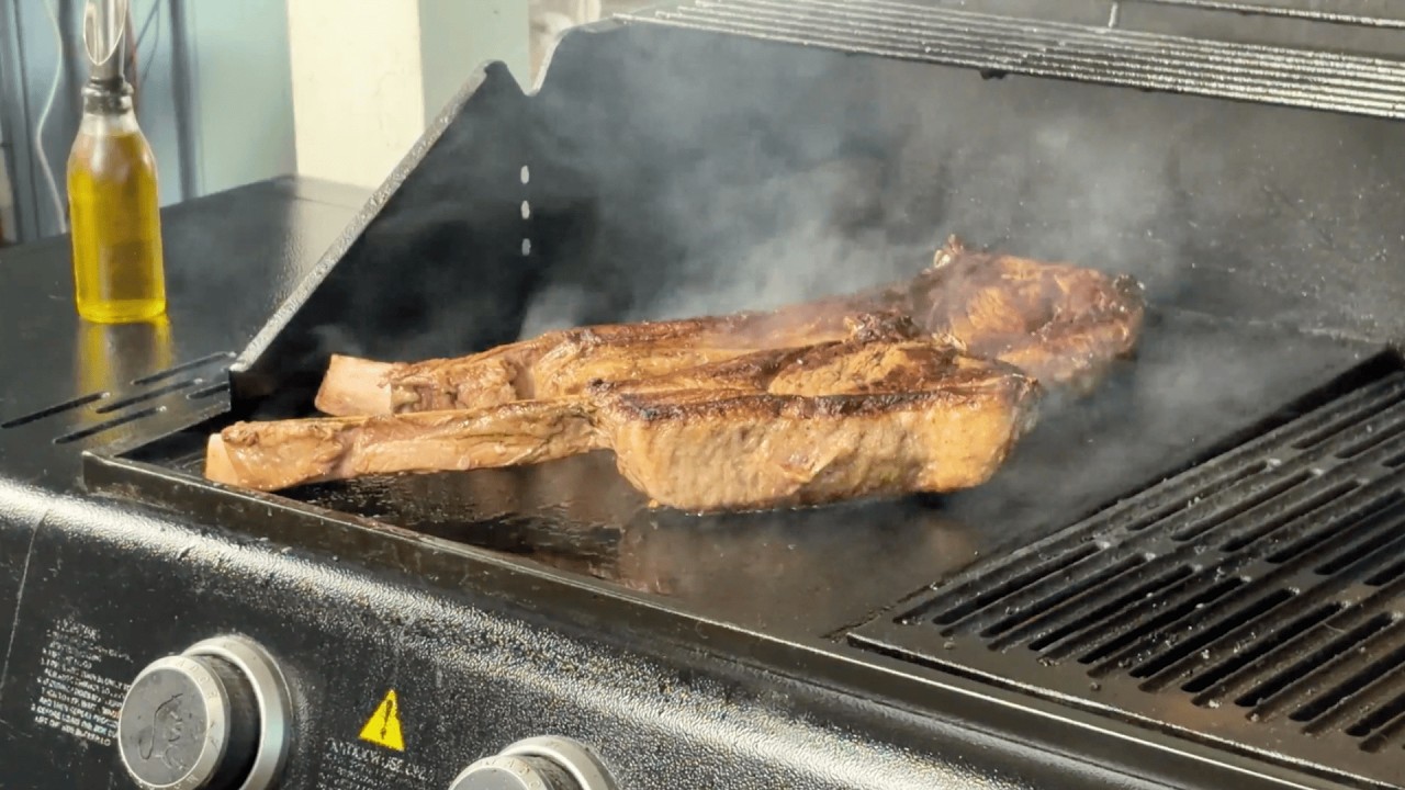 How to Cook a Tomahawk Steak