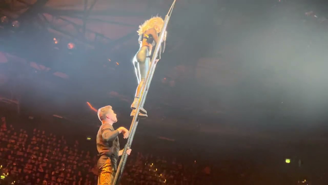 Wann wachen wir auf - Helene Fischer (Rausch Arena Tour)