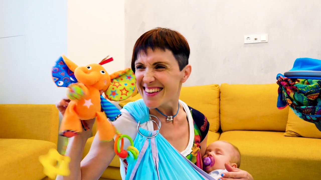 Vauvanuken & Possun ensilento. Baby alive & baby born nuket. Vauvanuken rattaat.