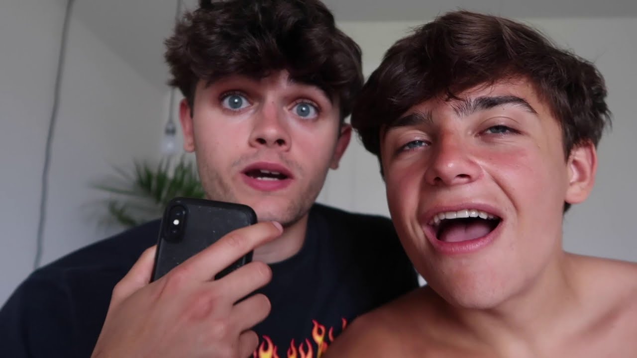 DISTRACTING MY BOYFRIEND WHILE HE'S ON THE PHONE! *Epic Reaction*