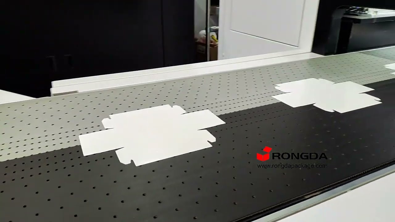 RB350 Automatic rigid box making machine, two wrapping units, speed 50pcs/min