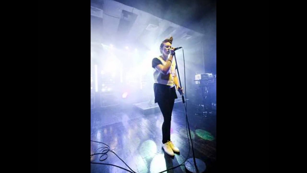 La Roux: Finally My Saviour