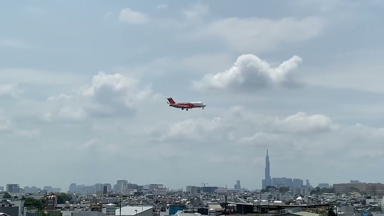 The Best Plane Spotting Location in Ho Chi Minh City!