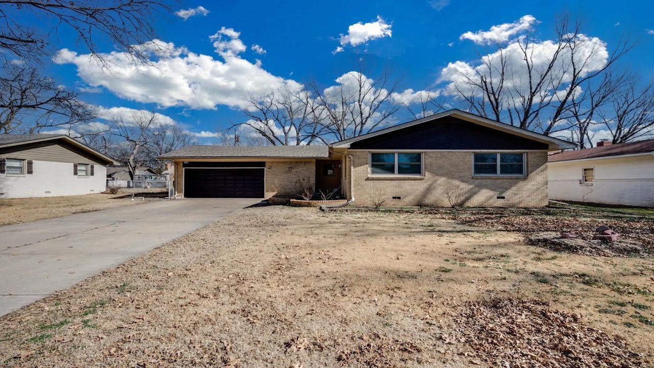 NEW LISTING: 720 N Crestline St Wichita KS 67212