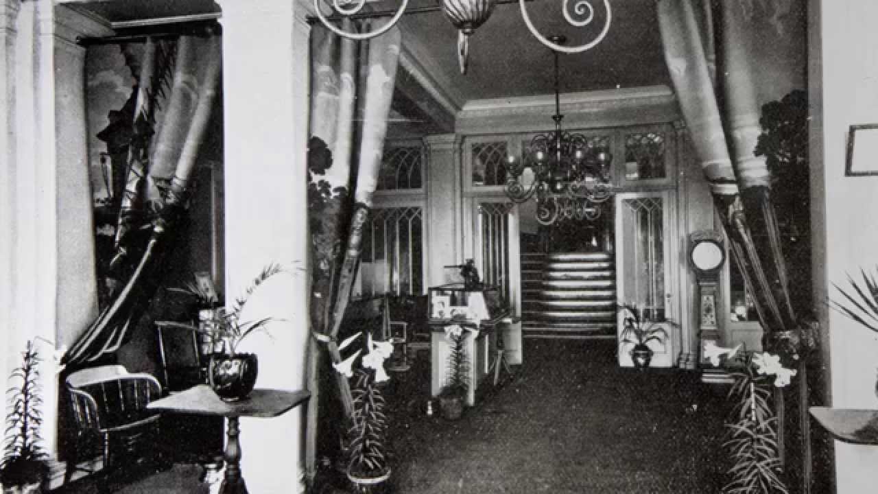Alcazar Hotel transformed into Lightner Museum