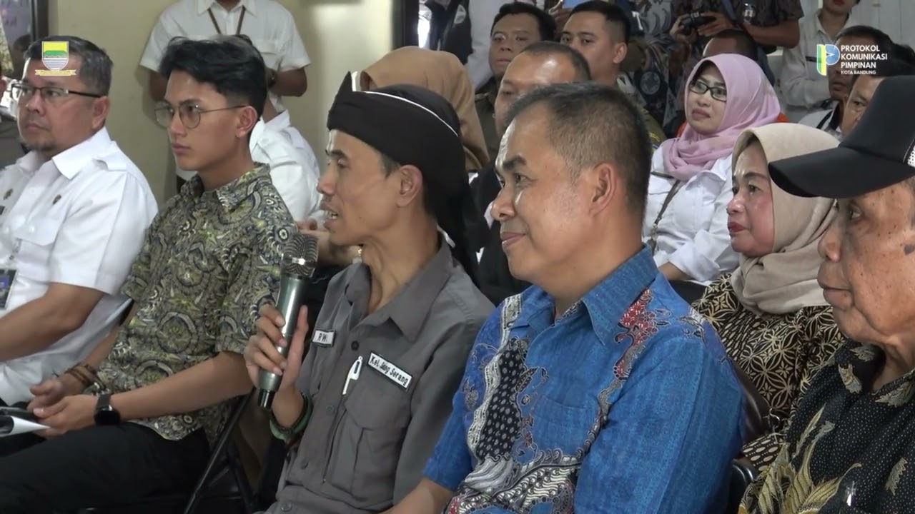 Lewat Gaslah, Kota Bandung Targetkan Jadi Kota Pertama Bereskan Sampah dari RW