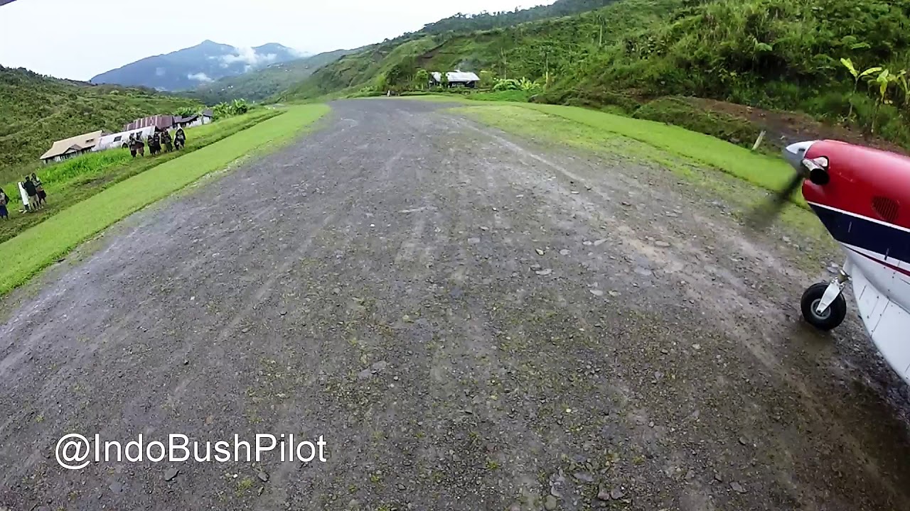Silimo to Wamena in the Rain. Bush Flying in Papua, Indonesia.