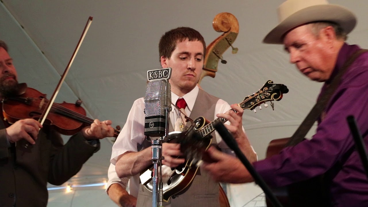 Turkey In The Straw - Karl Shiflett & Big Country Show
