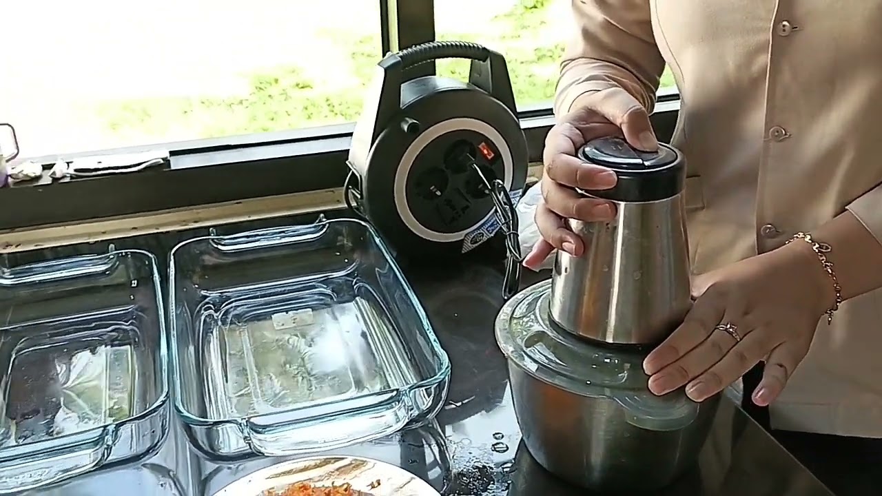 Tugas Praktik PKWU: Pembuatan Dimsum Ayam Khas Tiongkok