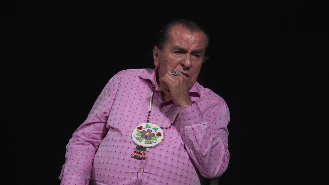 Aaniindi Wenjikaamagak Gekendamaan Ezhichiged i&rsquo;iw Niimi&rsquo;idiiked a&rsquo;aw Anishinaabe
