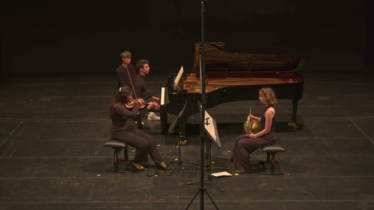 G. Ligeti: Horn Trio