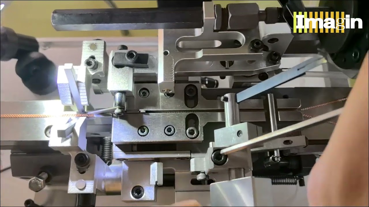Bismark chain coupling machine operation video
