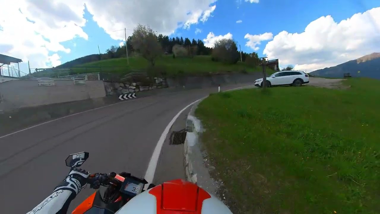 KTM Superduke 1290r 2021 Raw Sound (Spark Exhaust) Penserjoch