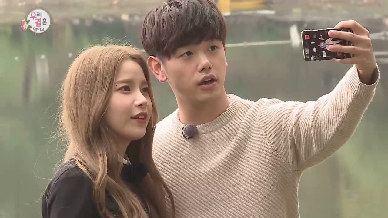 [Unaired Clip] Ddongi couple 1