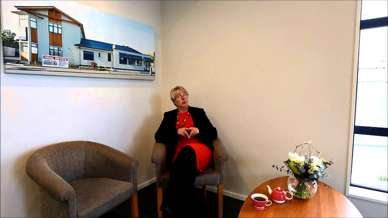 Tania's Tenancy Tips - It's best to be with a Licensed Company