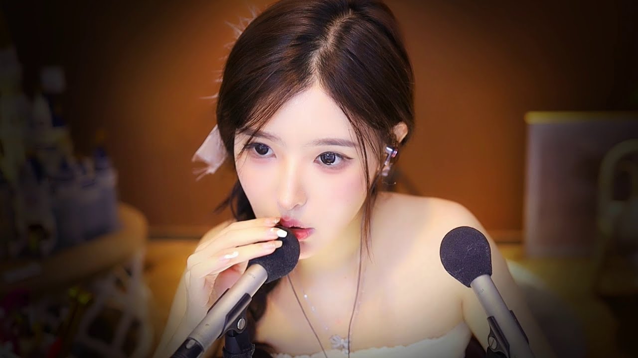 ASMR Mouth Sounds ❤️