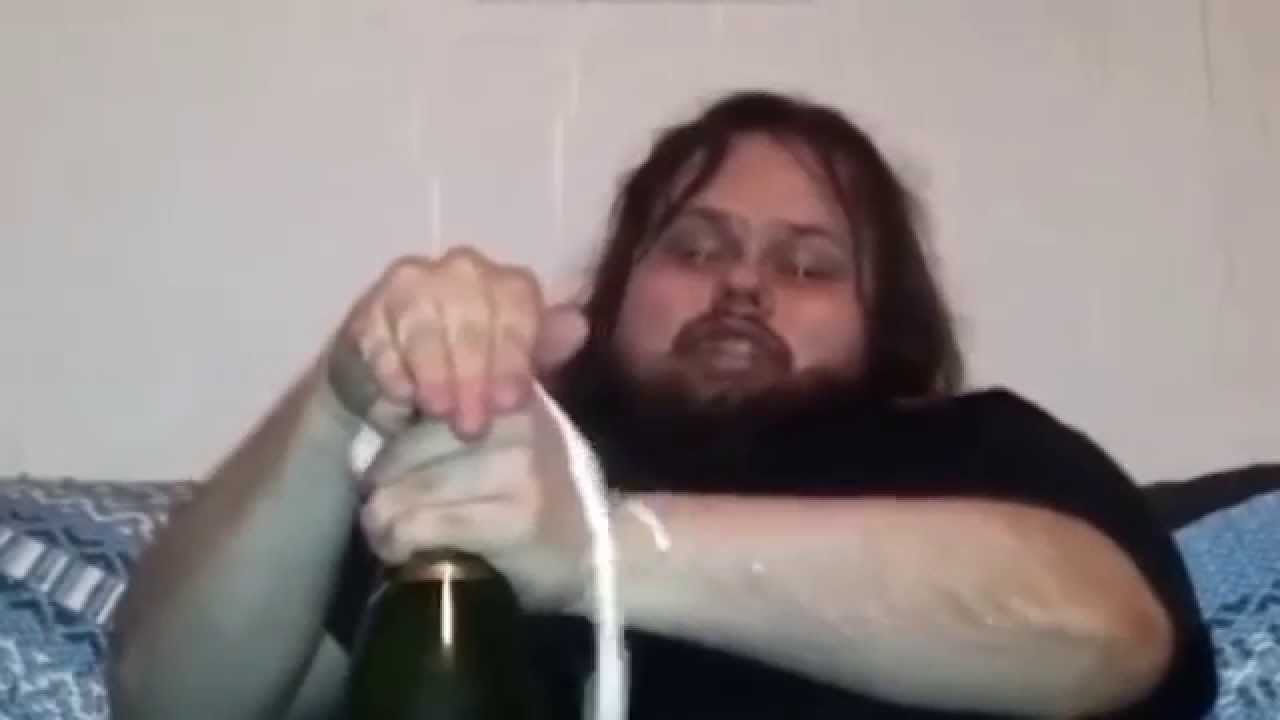 Markoboy87: Master of Bottles