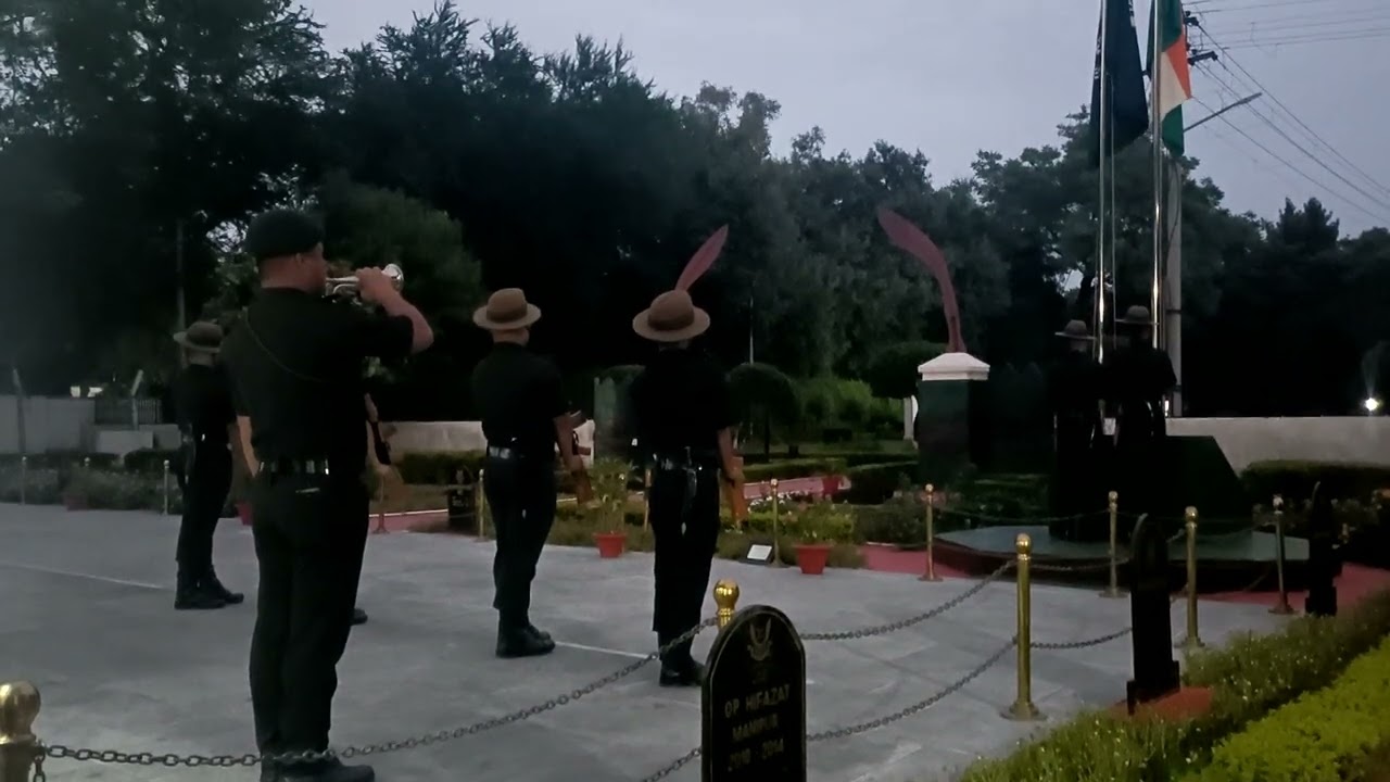 Quarter guard flag hosting.. Quarter guard main Flag hoisting kaise karein..
