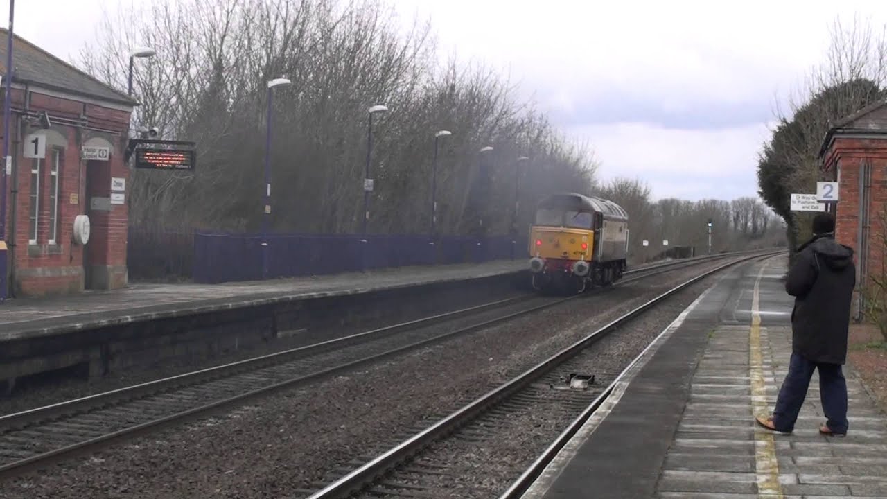 Class,47,47790 light through Cholsey.12/04/2013