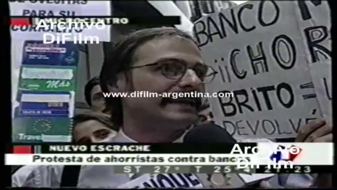 DiFilm - Protesta de Ahorristas contra Bancos (2002)