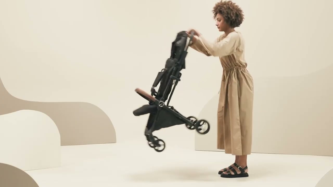 Silver Cross Jet 3 Compact Stroller | Newborn to 55 Pounds