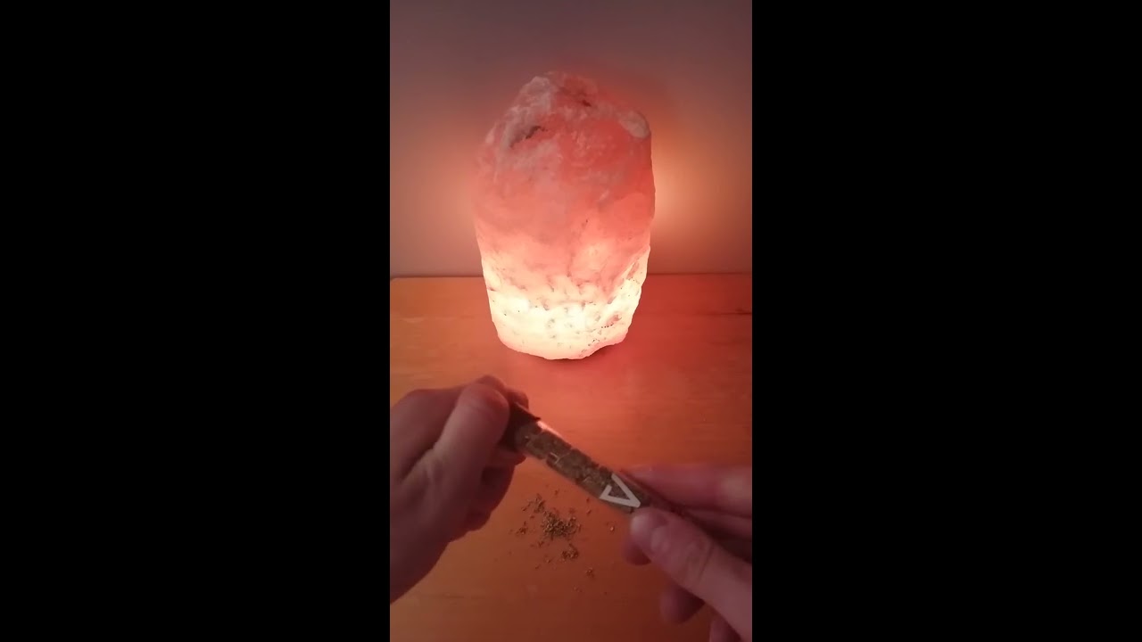 Apollo Blunts: How To Pack Your Glass Blunt
