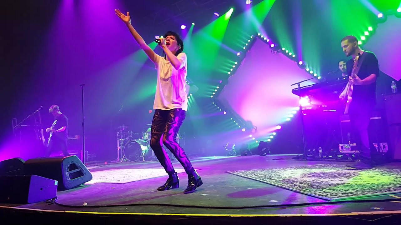 Carly Rae Jepsen - LA Hallucinations (@ the Plaza Live Orlando - 2/15/2016)