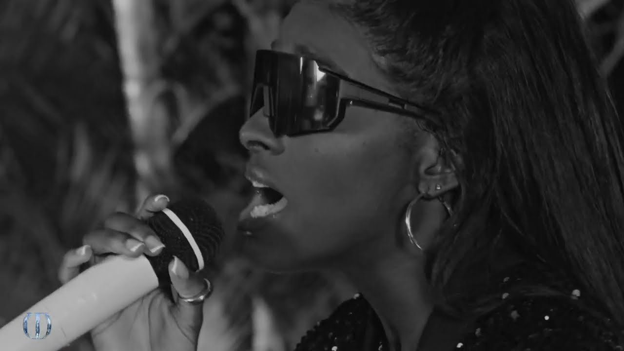Chelsea Dinorath- Ntima (ft. Lurhany) [Acoustic]