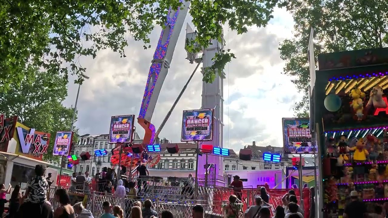 Vmaxx - Bodet (Offride) / Brüssel Brussels - Foire du Midi Zuidfoor 2024 / Kirmes Kermis / KMG