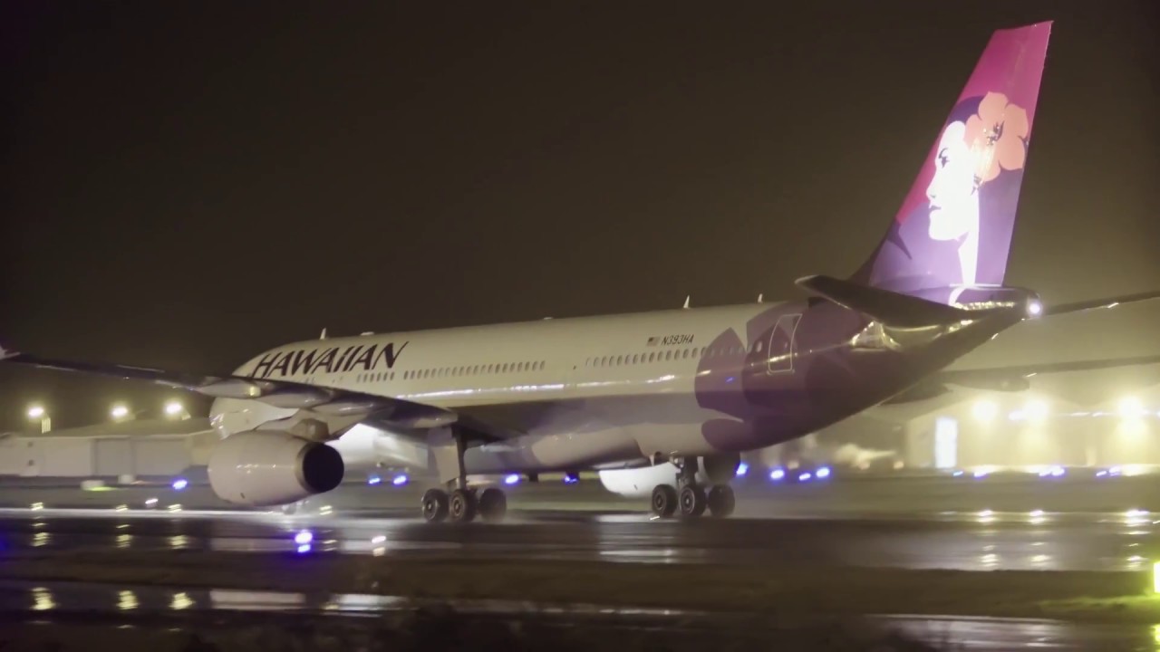 Hawaiian Airlines (N393HA). Atterrissage &agrave; Tahiti (NTAA). 21h40. 03/02/2018