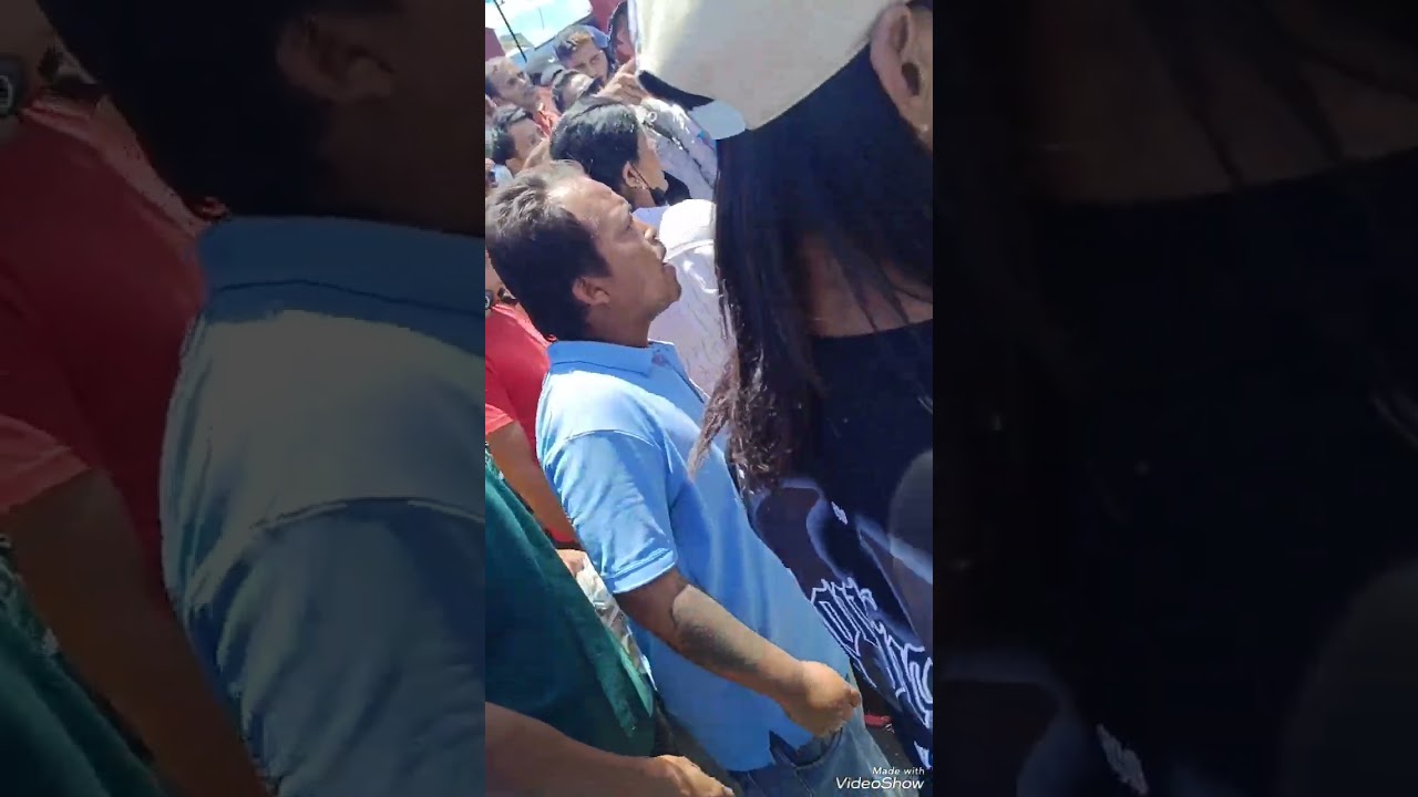 Fight at Prithivi chowk, Pokhara ! Cop vs Public #fighting #pokhara #viralvideos #trending #nepal