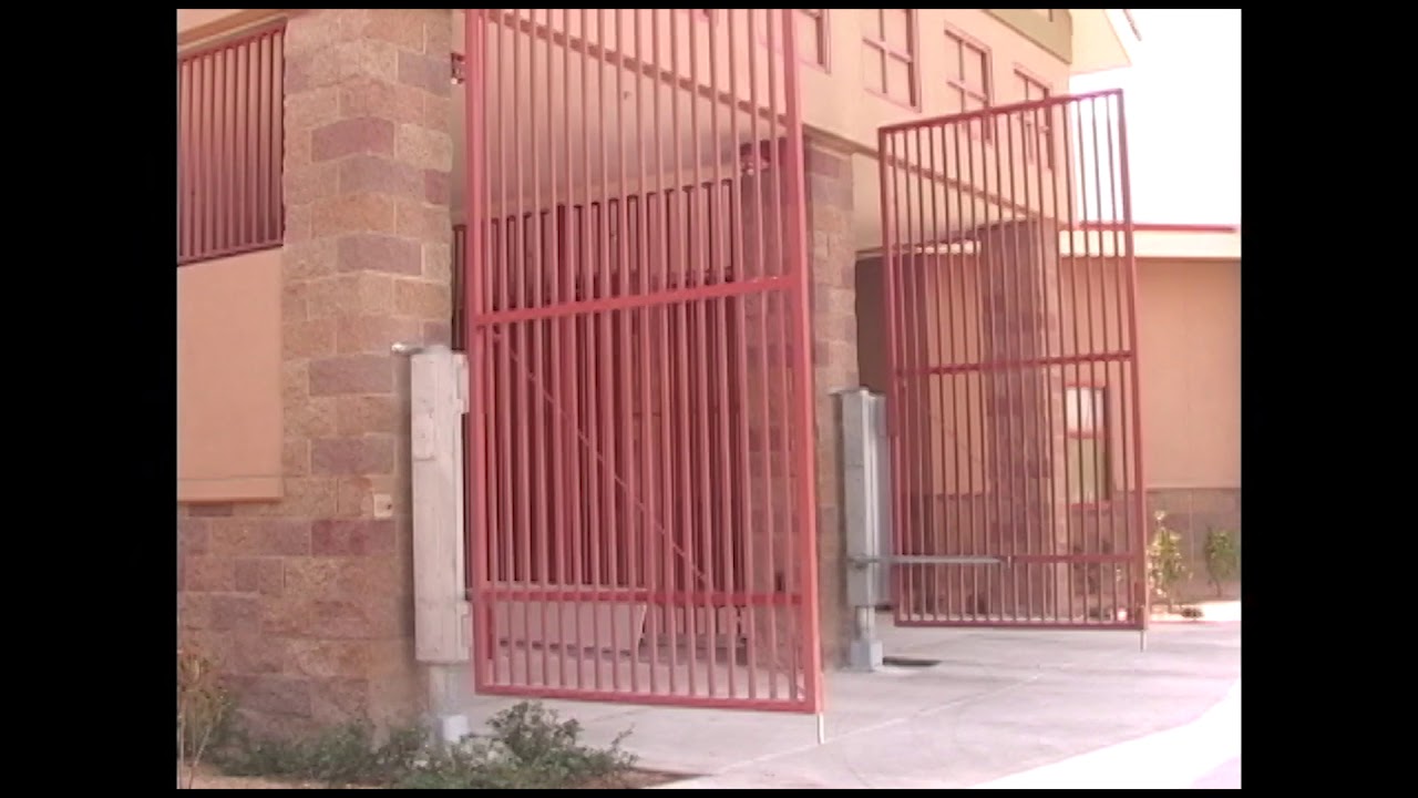 HySecurity SwingRiser Lift and Swing Industrial Swing Gate Operator