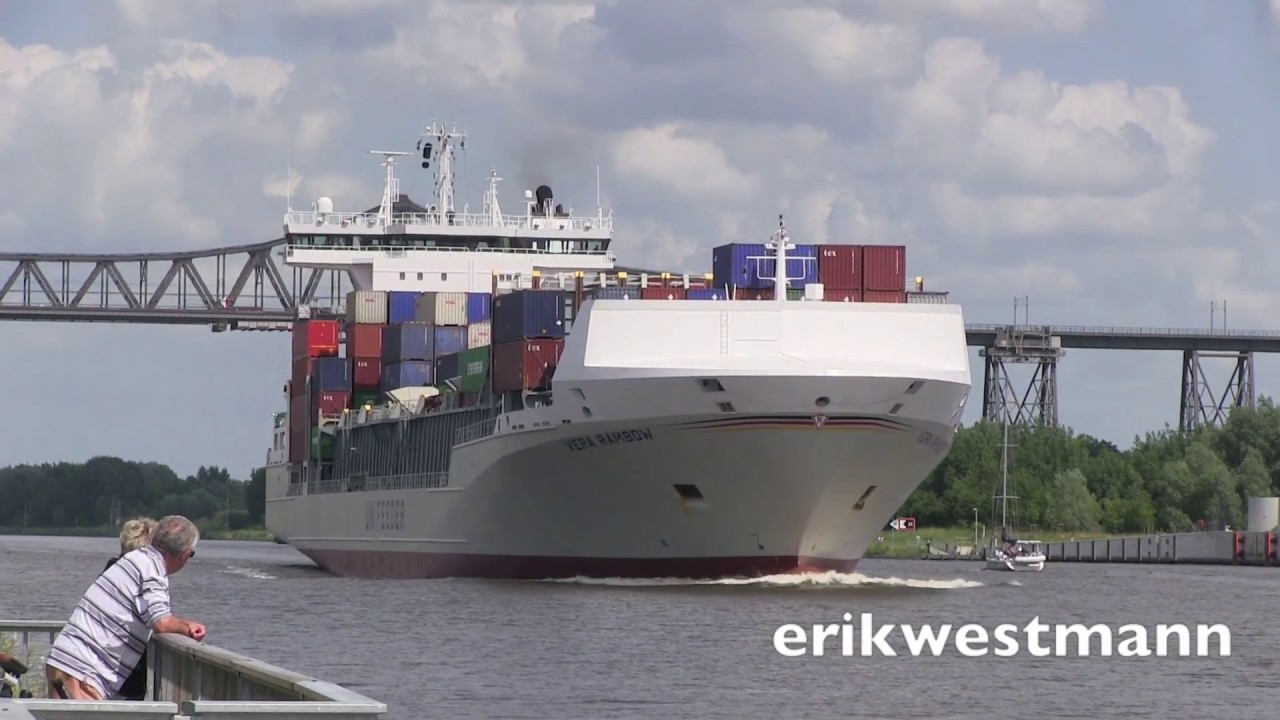 2013 07 03 Vera Rambow - Container Ship