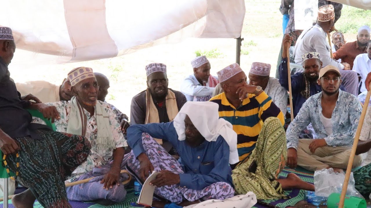 MUSHARAXA BARLAMANKAA OO MANTA SIWADHA JIR LAA LUSOQADHE  RER HAJJI JALUU ISSA IBRAHIM  MAHAAT